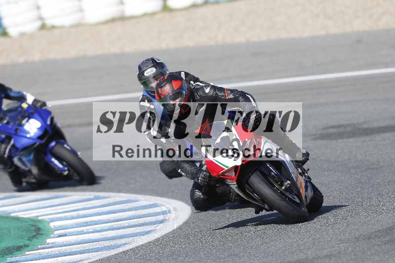 /Archiv-2025/02 28.-31.01.2025 Moto Center Thun Jerez/gruen-green/92